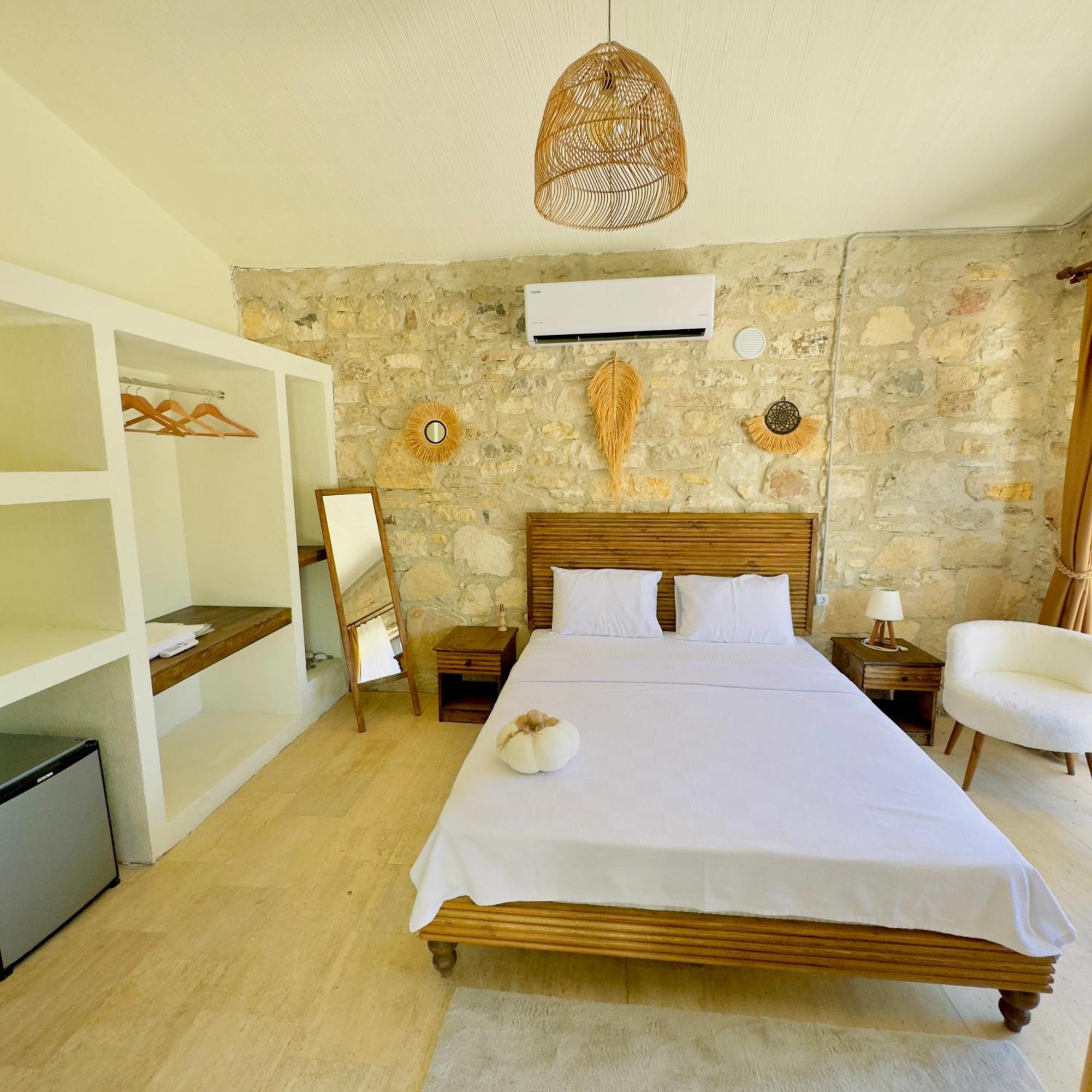 Ride And Stay Çeşme Exterior foto