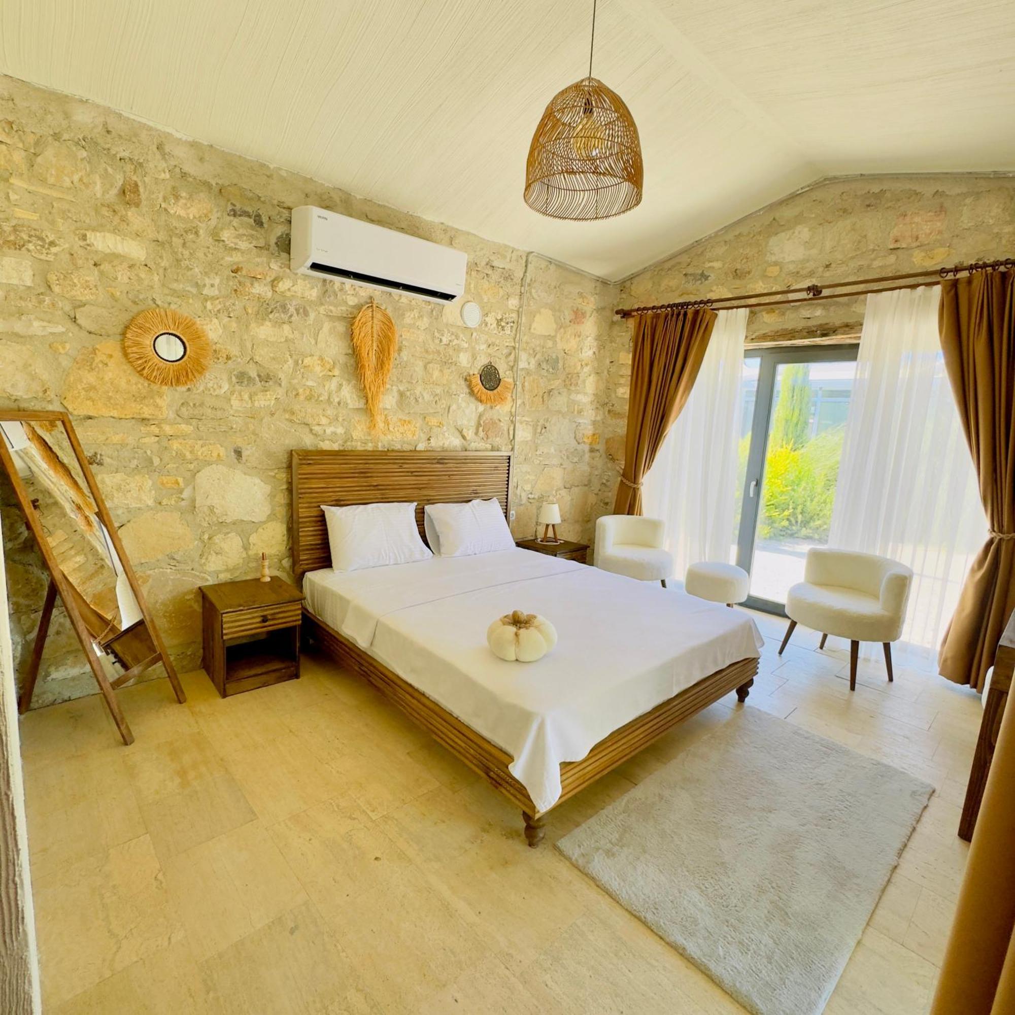Ride And Stay Çeşme Exterior foto