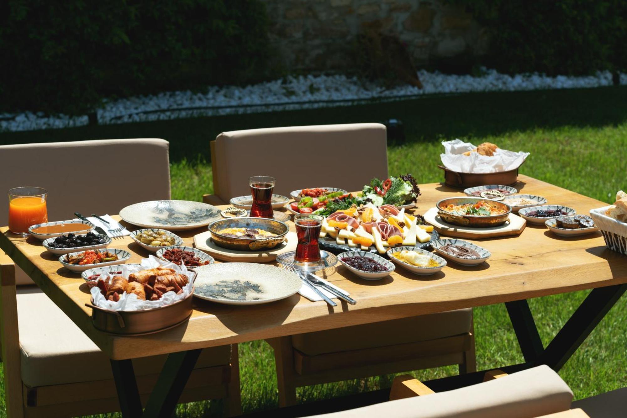 Ride And Stay Çeşme Exterior foto